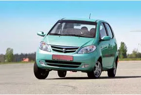 До популярності Chery QQ Chana Benni далеко, хоча серед інших китайських малолітражок це одна з найпоширеніших машин в Україні