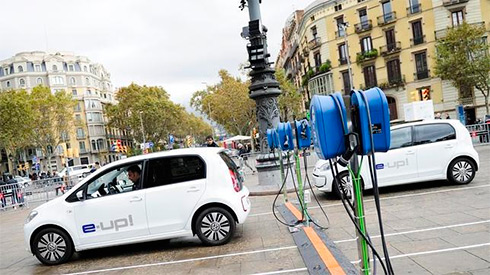 До 2050 року Іспанія планує перейти на електромобілі