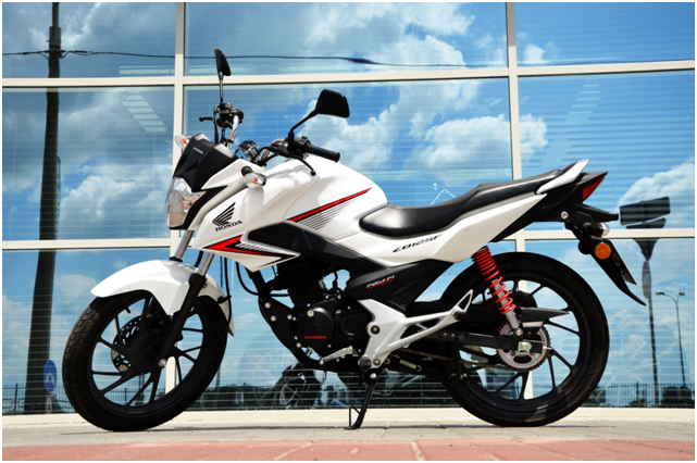 Тест-драйв Honda GLR125 (CB125F)