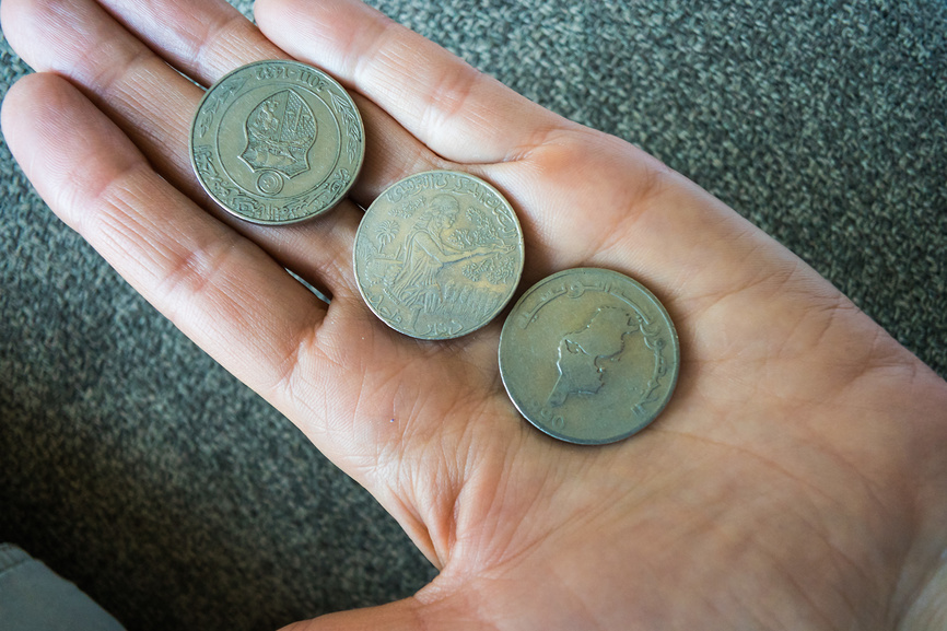 Курс майже скрізь однаковий (в готелях і банках), з різницею в десяті частки