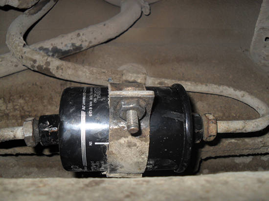 ;   новий фільтруючий елемент і півгодини вільного часу