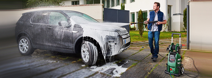 Кожному автовласникові приємно, коли його автомобіль чистий, і не важливо, любить він його мити чи ні