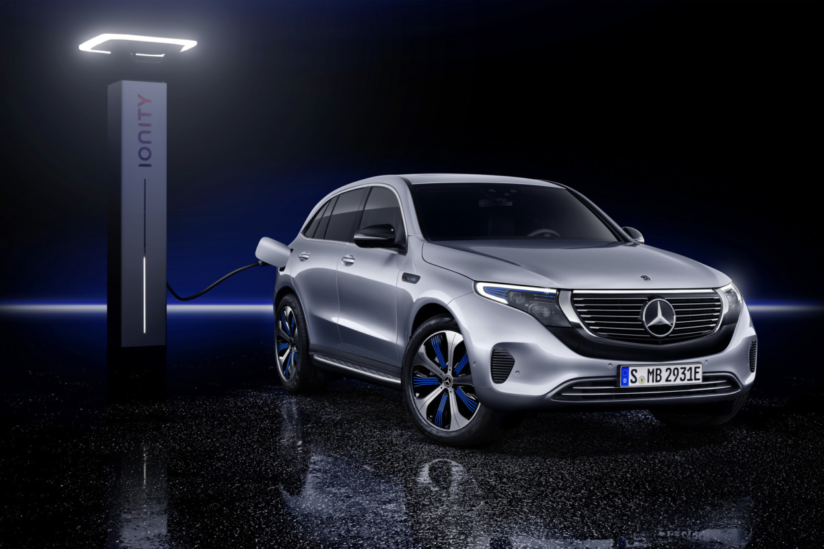 Новий Mercedes-Benz EQC - це електричний позашляховик, початок випуску якого заплановано на 2019 рік