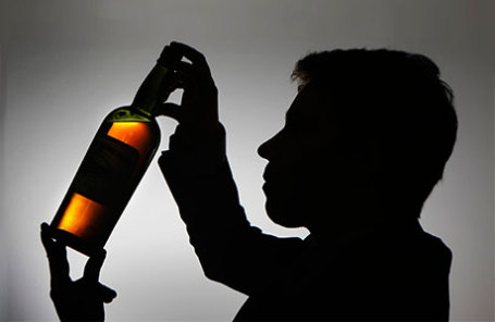 Масові отруєння почалися серед покупців, які вирішили замовити спиртне через Інтернет
