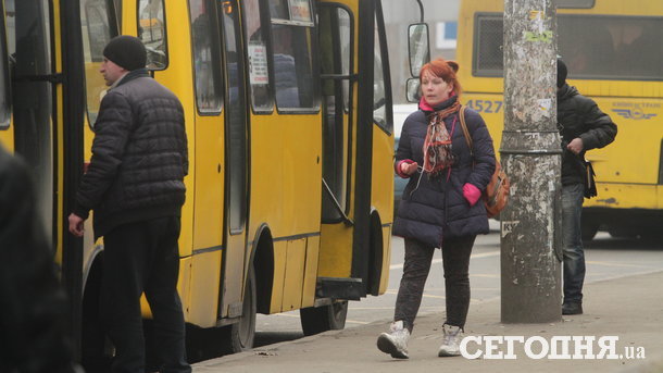29 листопада 2018, 11:55 Переглядів:   Фото: Олександр Яремчук   У мерії оголосили про створення бази даних про несумлінних водіїв автобусів, які працюють на міських маршрутах