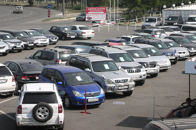 Купівля автомобіля в країнах ЄАЕС