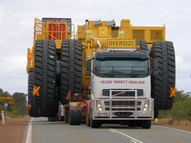 Перевезення великогабаритних вантажів   - процес досить складний, що вимагає відповідального підходу і грунтовної підготовки